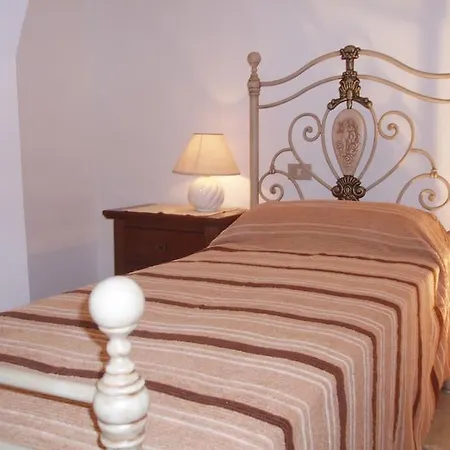 Casa Monteverde Cellino Attanasio